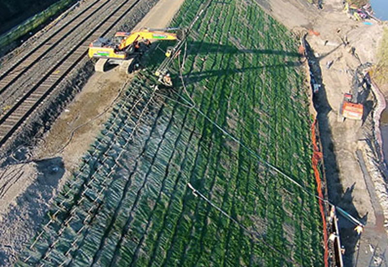 The Best Conditions for Soil Nails in Slope Stabilization – Thorcon  Shotcrete